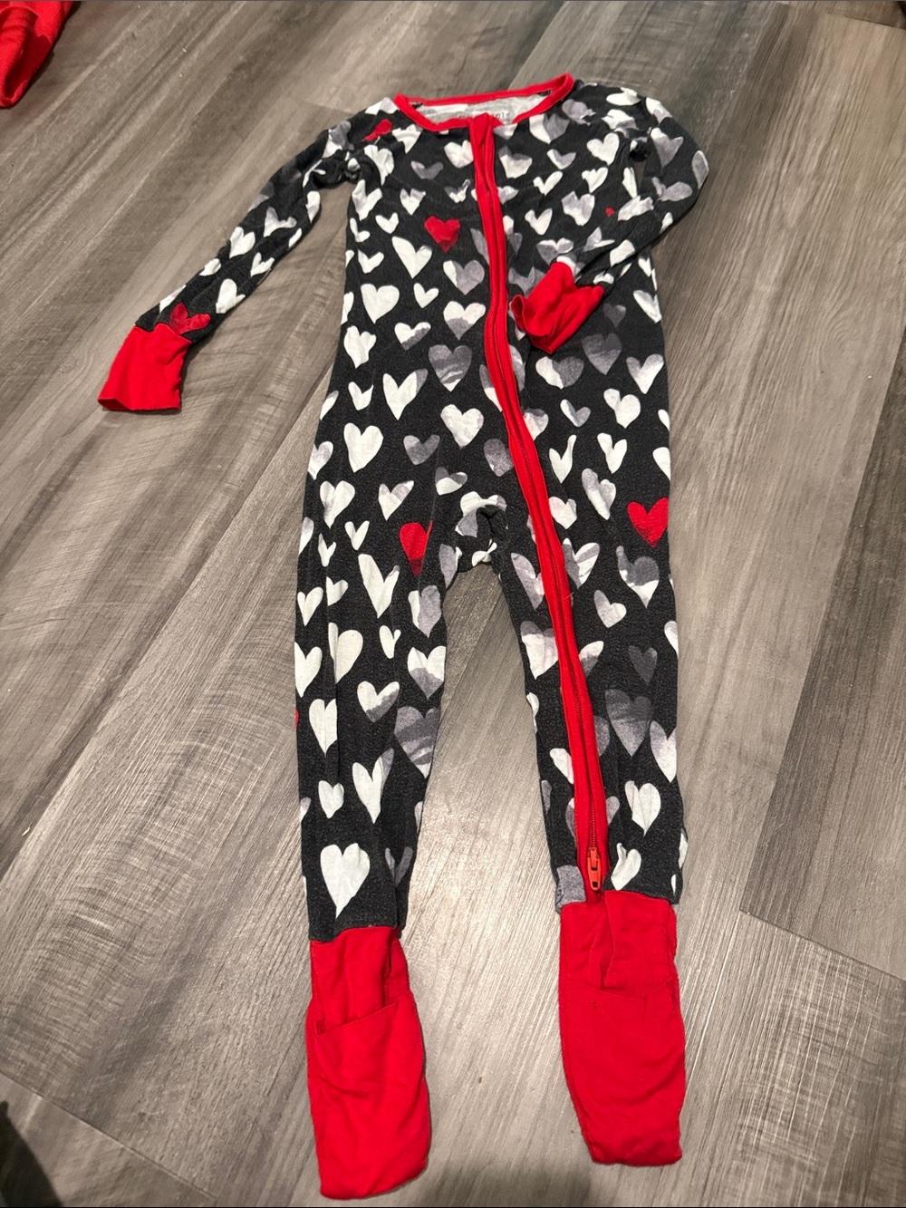 Little Sleepies Black Heart-Print Zippy